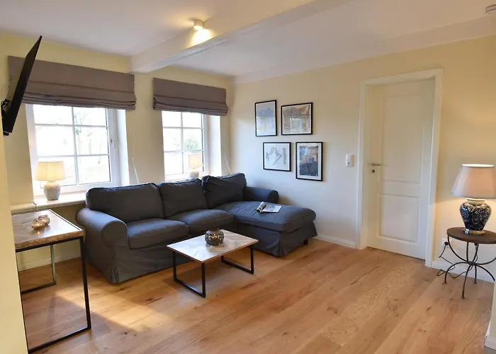 Hyggeby Steinbergkirche